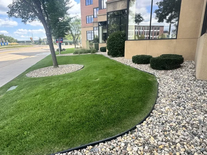 Commercial Bank Landscaping